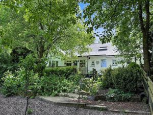 Photo 13- click for photo gallery